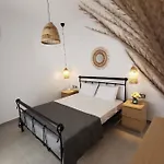 Mantalena's House