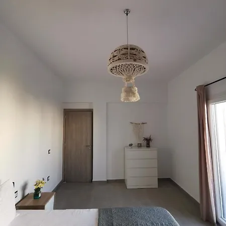 Apartment Mantalena's House *