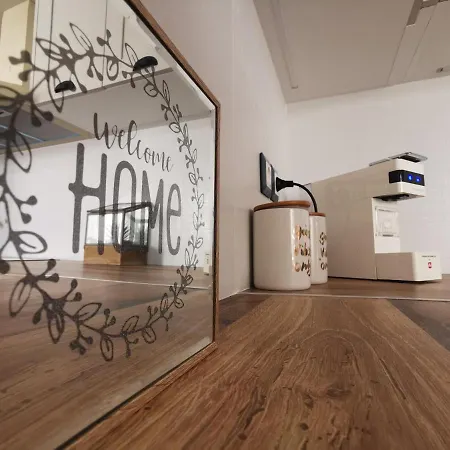 Apartman Mantalena's House