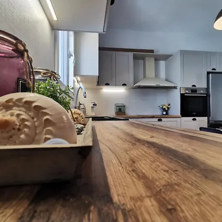 Mantalena's House Αντίπαρος