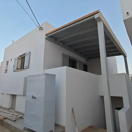 Mantalena's House Αντίπαρος