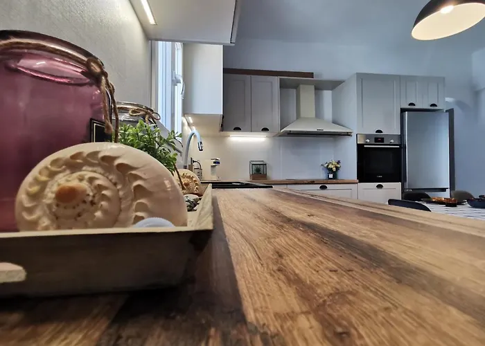 Mantalena's House アンティパロス島